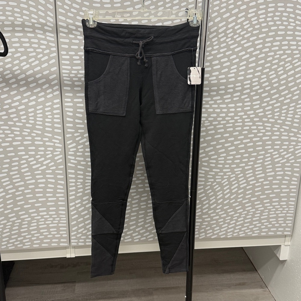 FP Movement by Free People Black Leggings NWT